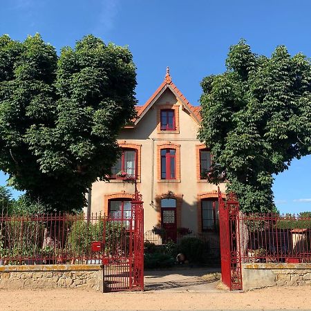 Mas Terre Chambres D'Hotes Lezoux Экстерьер фото